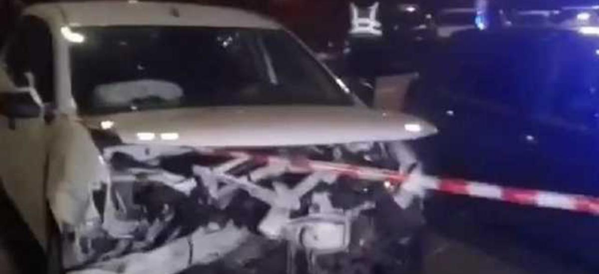 В Киеве пьяный водитель протаранил авто и устроил дебош