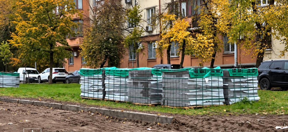 Чергова розтрата бюджету в Києві: комунальники переплатили понад 1,3 млн грн на дорожніх роботах