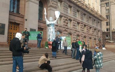 Політична партія "Екологічна альтернатива" провела мітинг проти бездіяльності міської влади в сфері екології